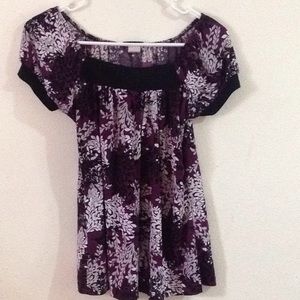 Short sleeve blouse stretchable T neck size M